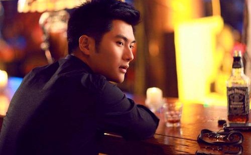 于正为什么不用杨幂了?于正工作室旗下艺人(于正和杨幂怎么回事) 于正为什么不用杨幂了?于正工作室旗下艺人(于正和杨幂怎么回事)