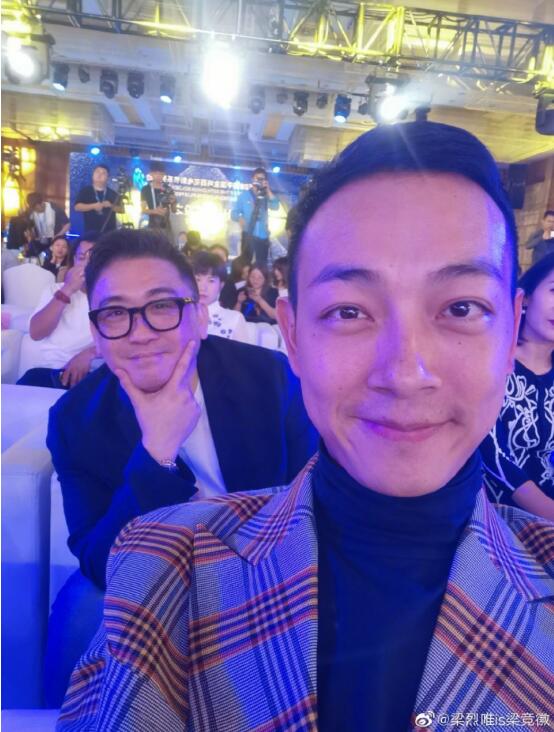 梁烈唯是不是做出来的双眼皮(梁伟中做双眼皮怎么样)