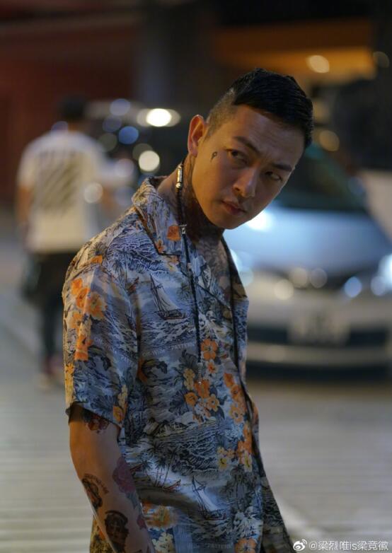 梁烈唯是不是做出来的双眼皮(梁伟中做双眼皮怎么样) 梁烈唯是不是做出来的双眼皮(梁伟中做双眼皮怎么样)