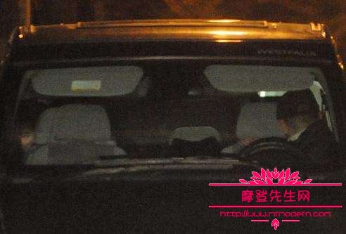 张静初和顾长卫车震门证据图(张静初与顾长卫)