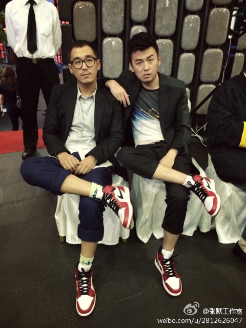 张默现在怎样了在做什么工作(张默干了什么)