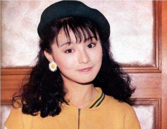 李赛凤年轻的时候好美照片(李赛凤颜值天下第一)