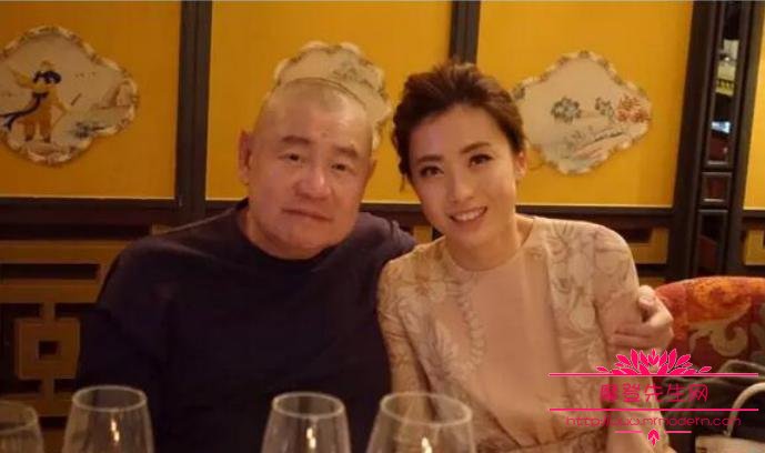 港富豪刘銮雄母亲出殡现场图(刘銮雄的照片)