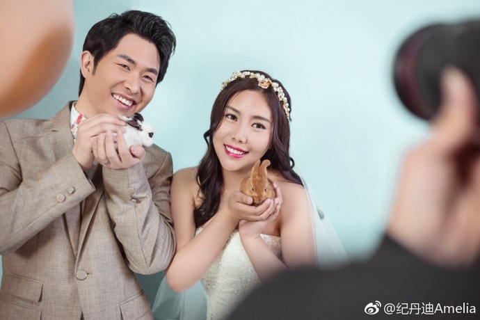 洪尚秀和金敏喜是夫妻关系吗?金敏喜为什么(金敏喜与洪尚秀) 洪尚秀和金敏喜是夫妻关系吗?金敏喜为什么(金敏喜与洪尚秀)