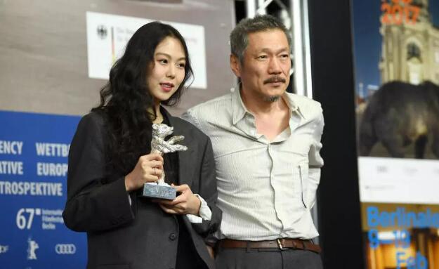 洪尚秀和金敏喜是夫妻关系吗?金敏喜为什么(金敏喜与洪尚秀) 洪尚秀和金敏喜是夫妻关系吗?金敏喜为什么(金敏喜与洪尚秀)