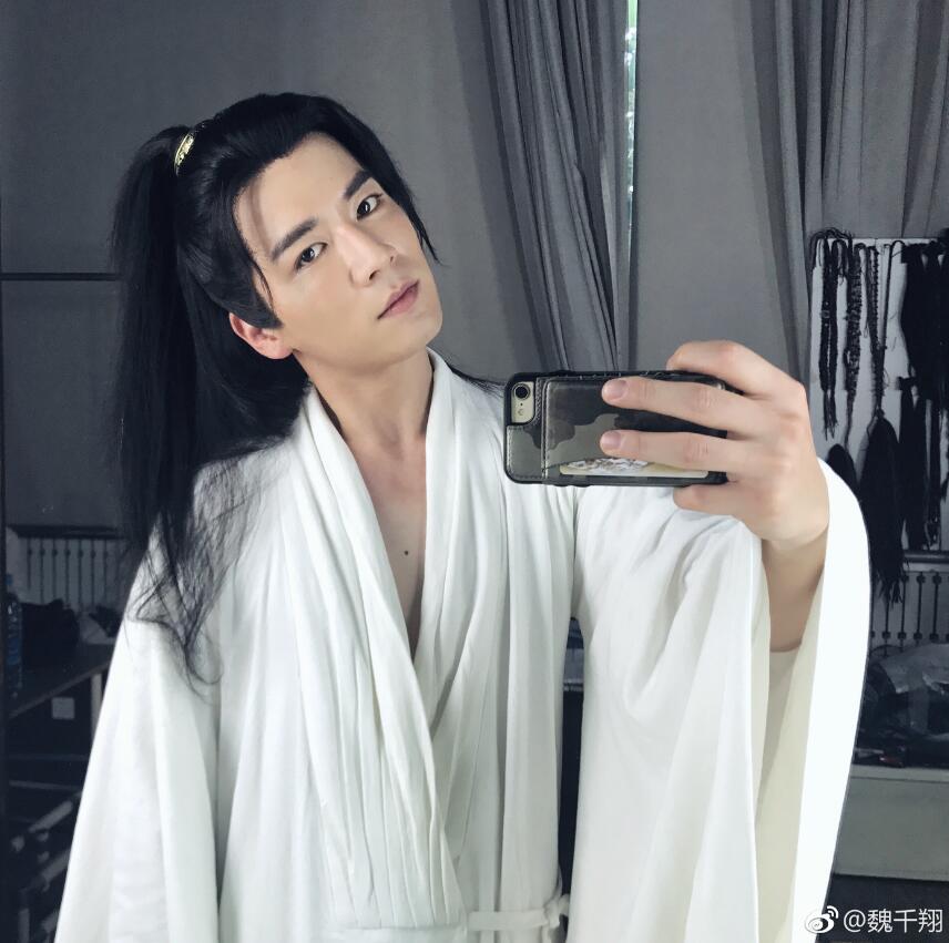 魏千翔和姜妍是什么关系？魏千翔姜妍上快乐