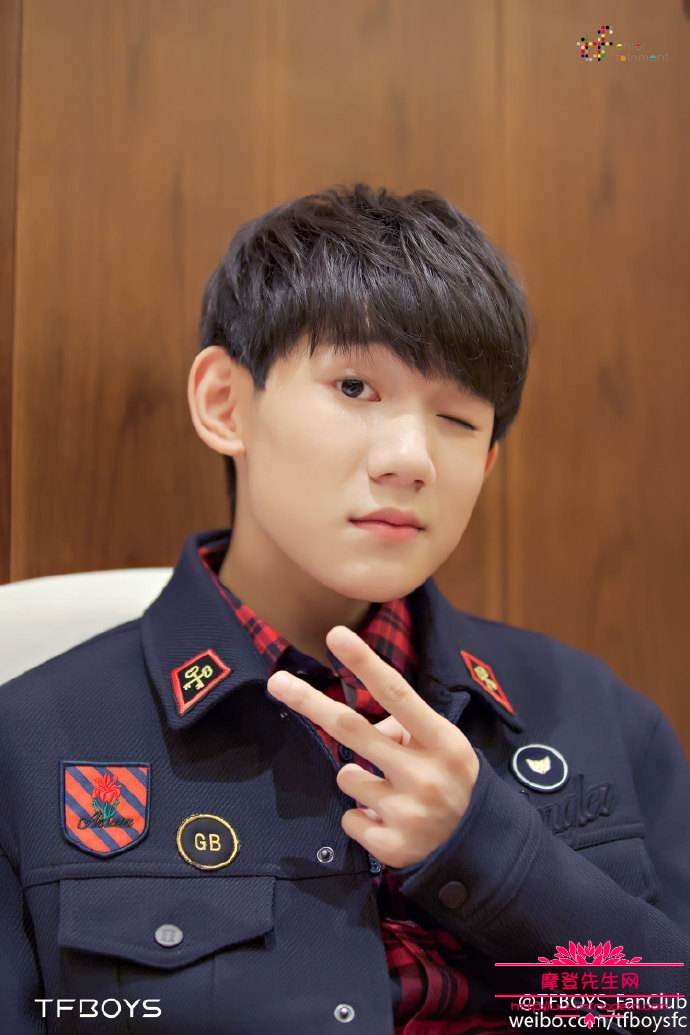 王源为什么被粉丝叫王天龙？TFBOYS王(王源本名王天龙)