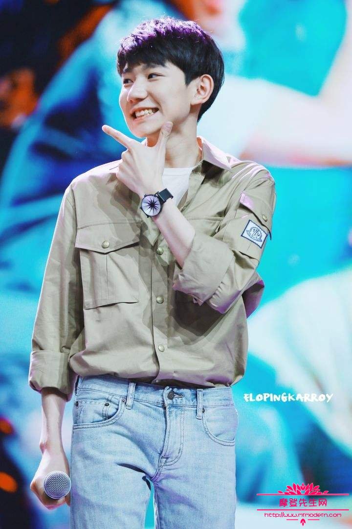 王源为什么被粉丝叫王天龙？TFBOYS王(王源本名王天龙)