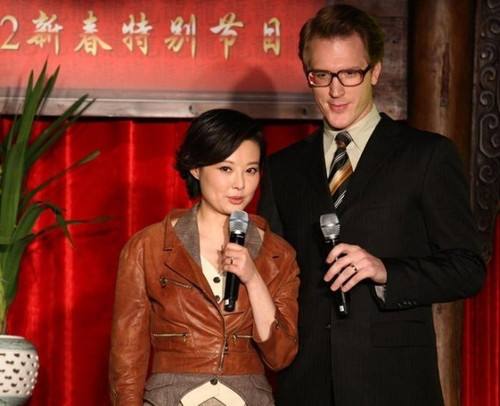 袁立为什么告赵岭跟他离婚(袁立第一任老公赵岭)