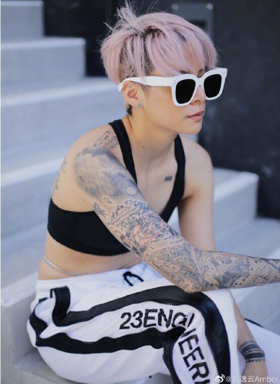 刘逸云是t吗(刘逸云是干嘛的) 刘逸云是t吗(刘逸云是干嘛的)