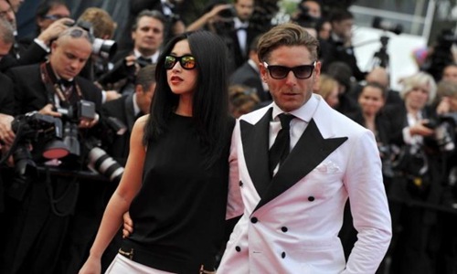 朱珠为何转身嫁给圈外老公(朱珠嫁了吗)