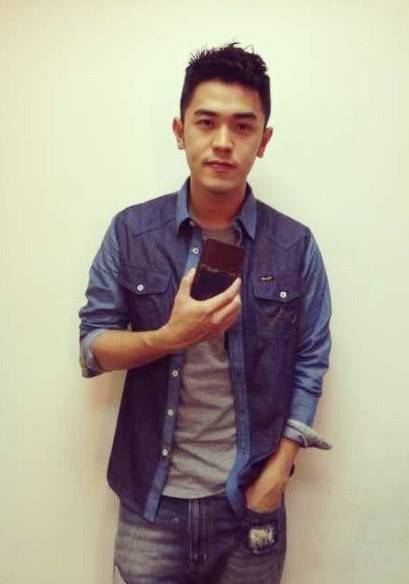 马志威是同志吗?马志威和余文乐什么关系