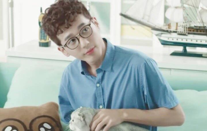 白宇为什么叫换脸boy(白宇变样了)