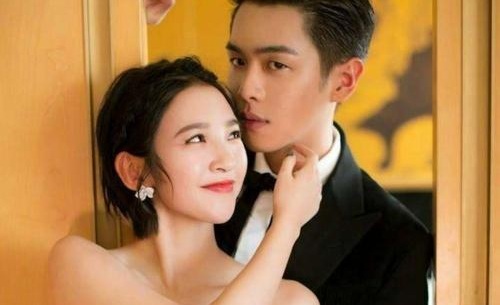 网曝唐艺昕怀孕身材走样引热议(唐艺昕孕期)