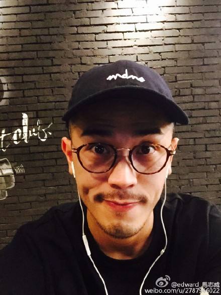 马志威是同志吗？马志威和余文乐什么关系