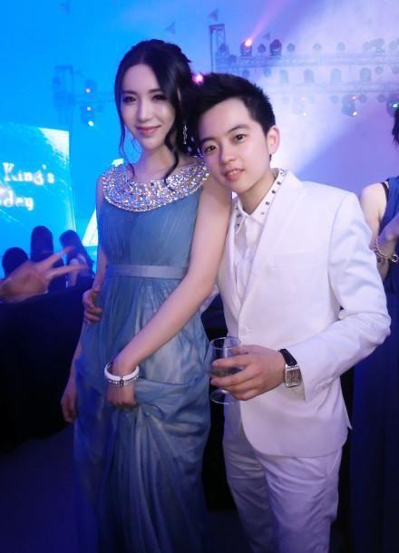 迪拜富二代花式炫富(迪拜人炫富) 迪拜富二代花式炫富(迪拜人炫富)