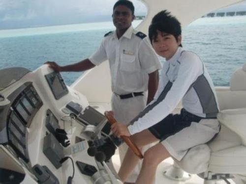 迪拜富二代花式炫富(迪拜人炫富) 迪拜富二代花式炫富(迪拜人炫富)