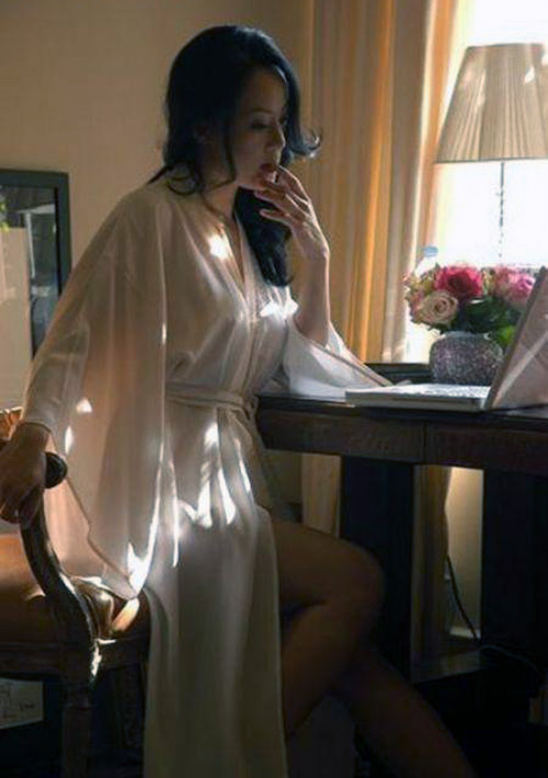 章小蕙桃色三级电影太销魂 章小蕙桃色三级电影太销魂