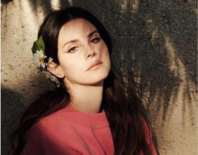 拉娜德雷以前经历了什么故事(拉娜·德雷前男友)