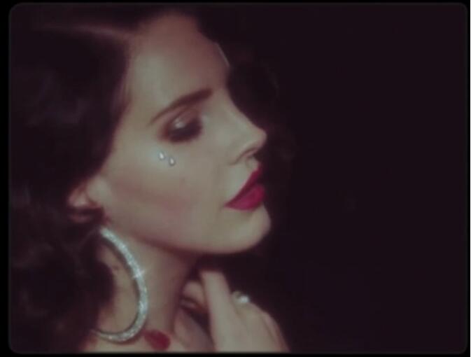 拉娜德雷以前经历了什么故事(拉娜·德雷前男友)