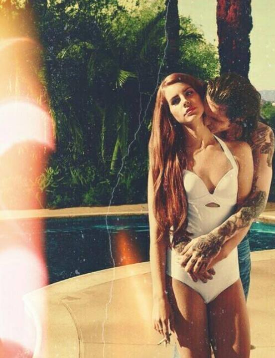 拉娜德雷以前经历了什么故事(拉娜·德雷前男友)