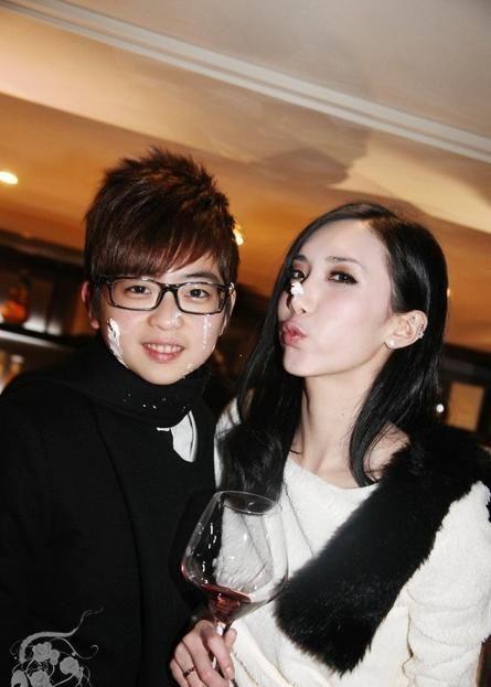 迪拜富二代花式炫富(迪拜人炫富) 迪拜富二代花式炫富(迪拜人炫富)