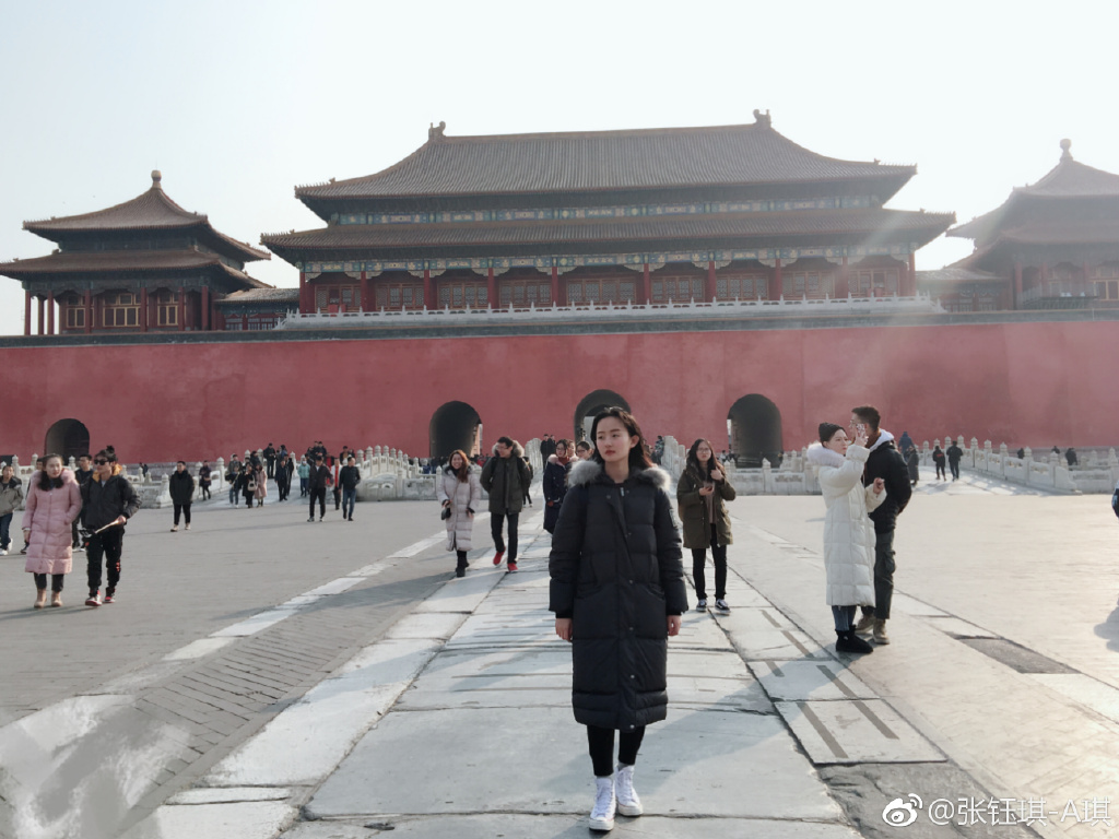 张钰琪和汤晶锦谁厉害?张钰琪长大后的照片 张钰琪和汤晶锦谁厉害?张钰琪长大后的照片