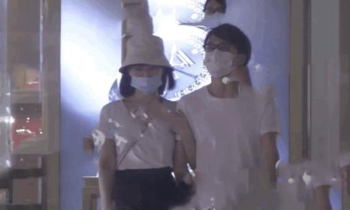 黄龄胡洋新恋情曝光被指小三插足(黄龄胡洋分手)