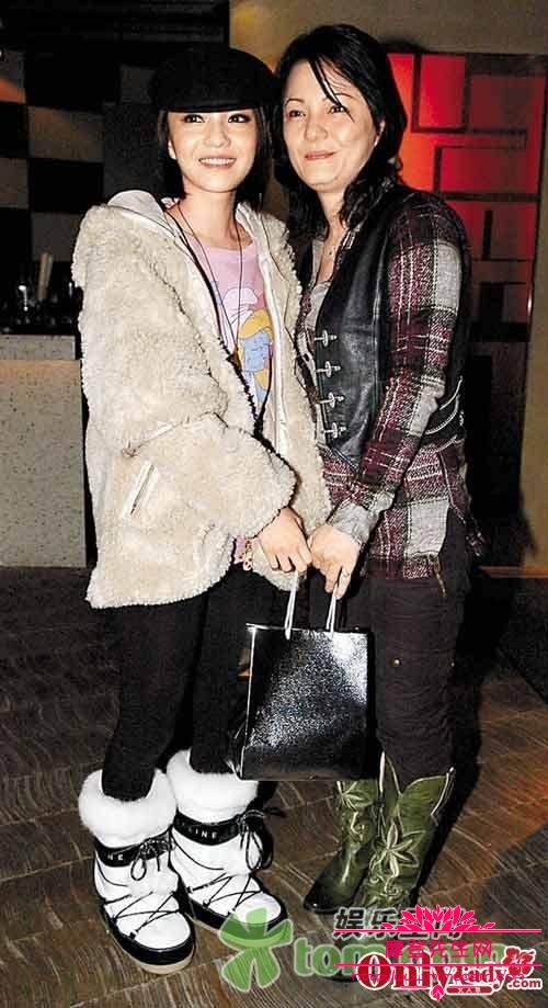 范玮琪和张韶涵是怎么回事？张韶涵和她妈妈(张韶涵跟范玮琪究竟发生什么事)