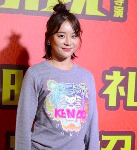 袁姗姗和张继科接吻照图(张继科袁姗姗在一起过吗)