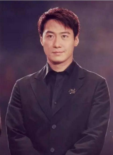 乐基儿背着黎明偷腥真相(黎明怎么会看上乐基儿) 乐基儿背着黎明偷腥真相(黎明怎么会看上乐基儿)