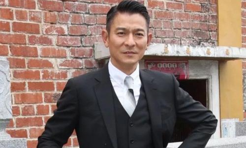 刘德华秒删显老生图是怎么回事