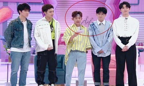 何炅费启鸣被曝是一对(何炅费启鸣综艺叫什么)