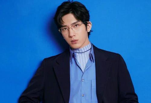 井柏然李佳琦同框讨论搓澡太搞笑