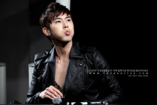 郑允浩为什么叫闹闹?郑允浩被人叫豆包的由 郑允浩为什么叫闹闹?郑允浩被人叫豆包的由