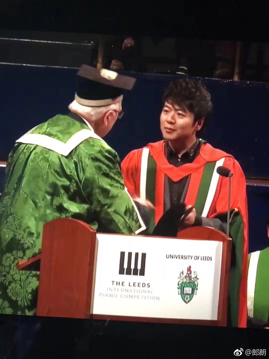 郎朗为什么是世界级的(郎朗地位为什么这么高)