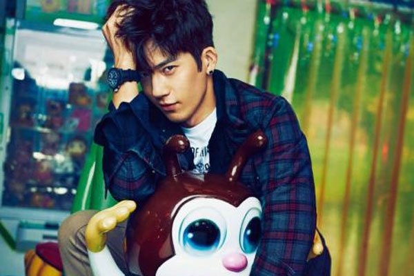 井柏然李佳琦同框讨论搓澡太搞笑