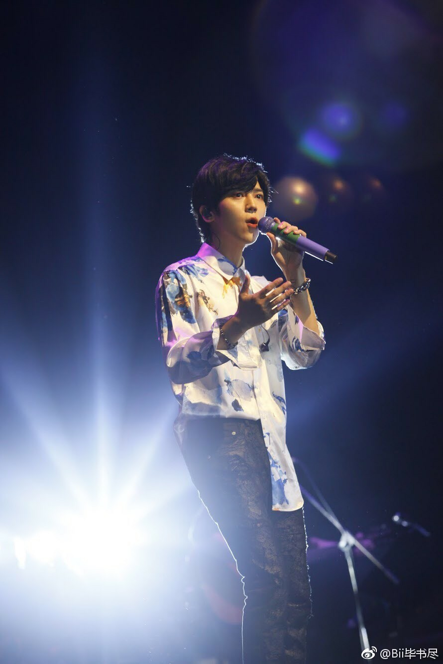 毕书尽我是歌手第几期?毕书尽小时候的照片 毕书尽我是歌手第几期?毕书尽小时候的照片