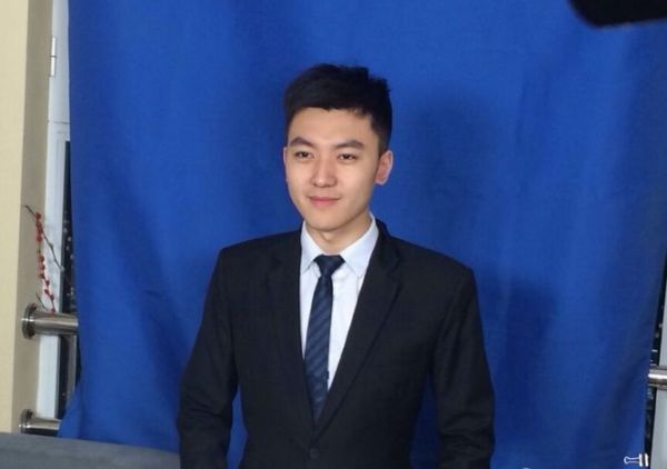 央视最帅男主播李泽鹏照片(央视最帅男主持李泽鹏) 央视最帅男主播李泽鹏照片(央视最帅男主持李泽鹏)