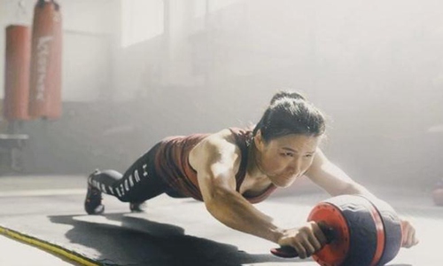 张伟丽为什么叫小胖(大张伟老婆胖)