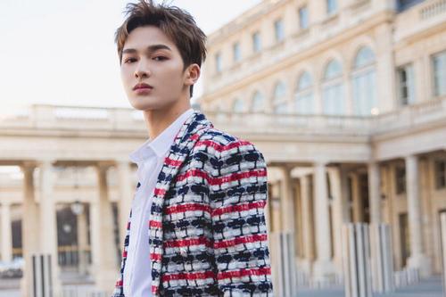 朱正廷补录综艺舞者被爆低俗发言(朱正廷综艺跳舞)