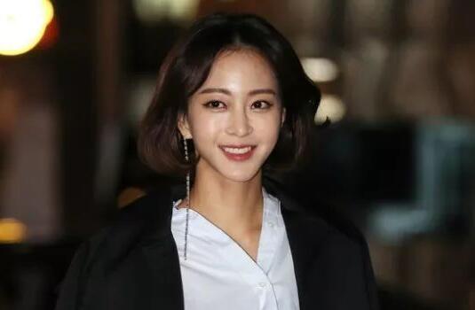 韩艺瑟在韩国人气怎样(春风摩托150能跑多快) 韩艺瑟在韩国人气怎样(春风摩托150能跑多快)