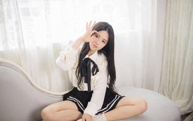 金素慧杨超越对比照片 金素慧杨超越对比照片