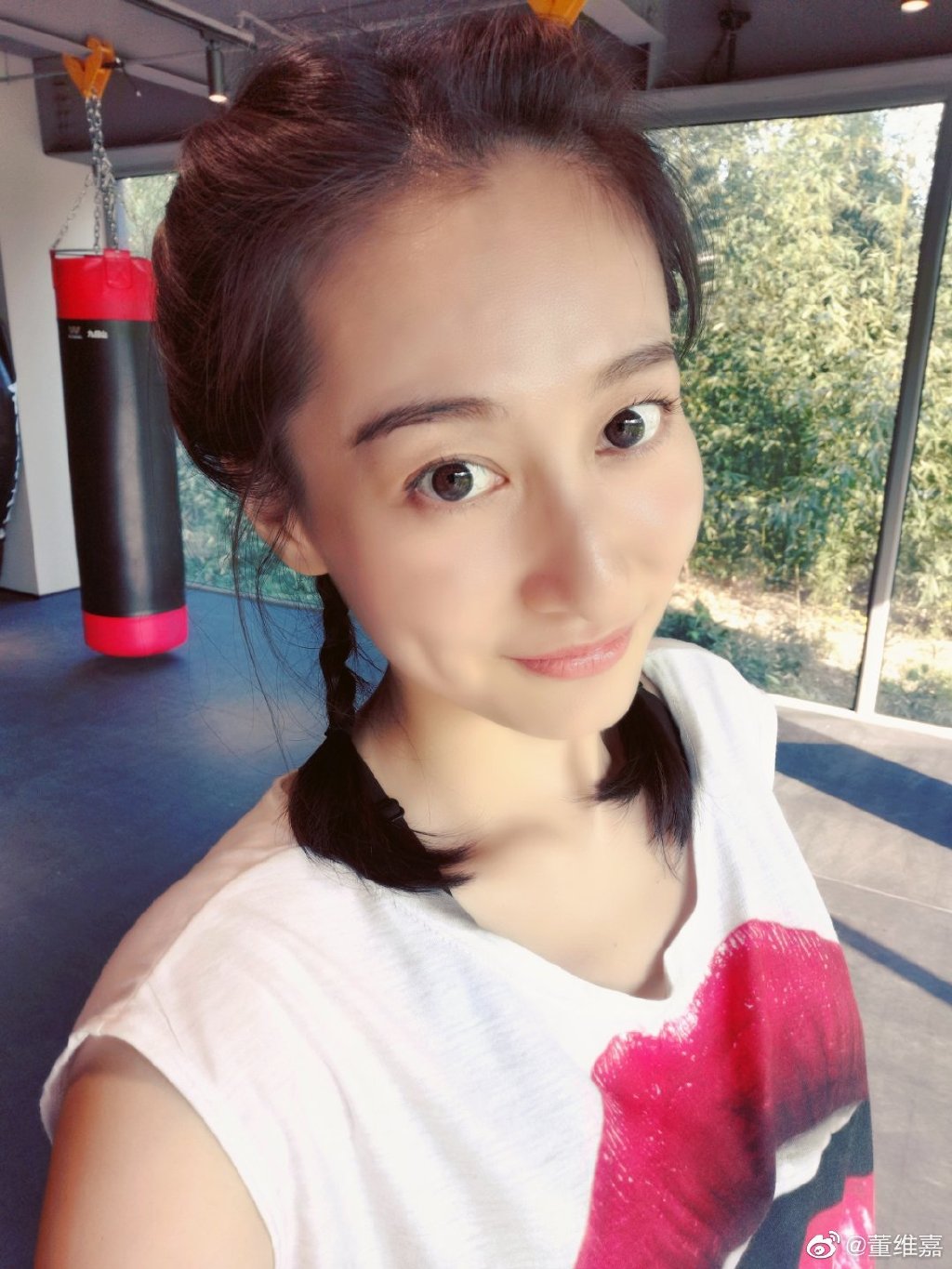 董维嘉哪年出生的多大了(董维嘉年龄多大 真实)