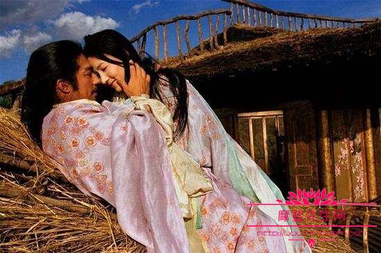 张柏芝和真田广之激情戏剧照 张柏芝和真田广之激情戏剧照