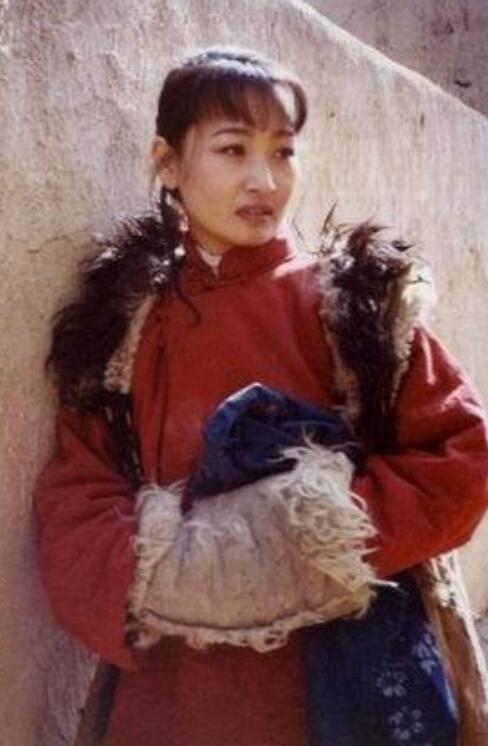 哈斯高娃年轻时图片(斯琴高娃年轻图片) 哈斯高娃年轻时图片(斯琴高娃年轻图片)