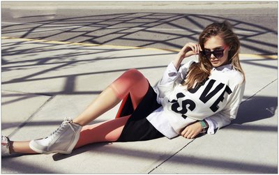 卡拉·迪瓦伊是百合双性恋?分享一组她超美 卡拉·迪瓦伊是百合双性恋?分享一组她超美