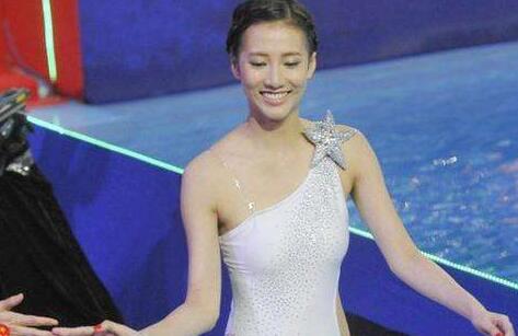 弦子跳水凸点露卫生巾真的吗