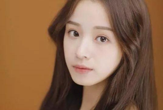 周二珂是王思聪的女友吗？周二珂在熊猫的房