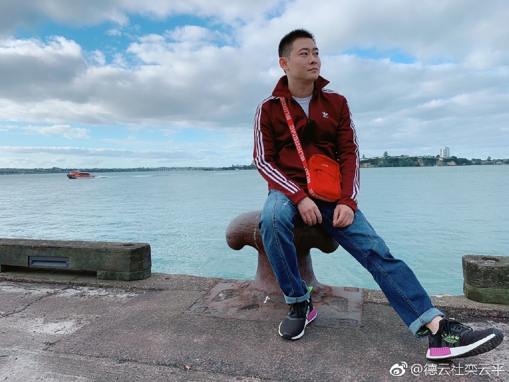 栾云平为什么叫栾精灵、栾怂怂